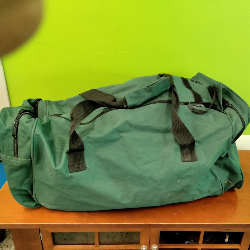 Burlap Duffle Bag SZ 30x16x16x16 $38+ free hat